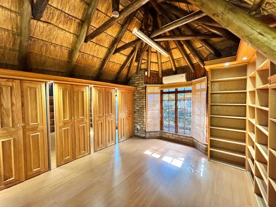 3 Bedroom Property for Sale in Mooivallei Park North West